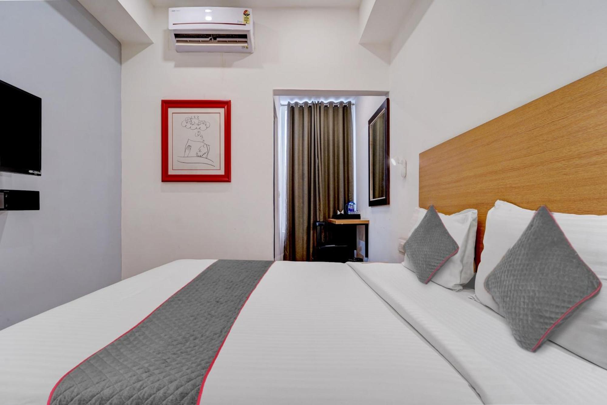 Super Townhouse Four Season Hotel Coimbatore Exterior photo